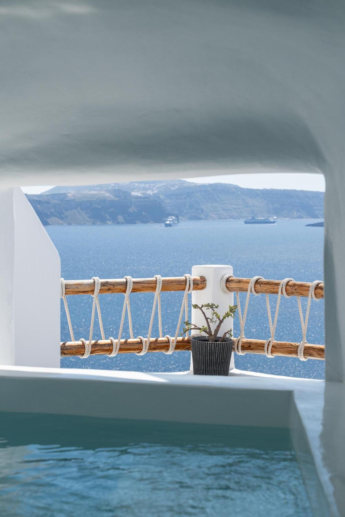 Luxus Vip Suites 이아 외부 사진